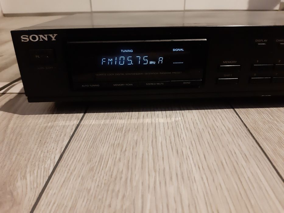 Tuner SONY model ST-S310