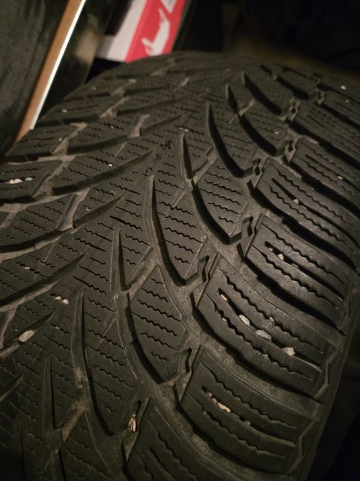 235/55 R18 NOKIAN de  IARNA