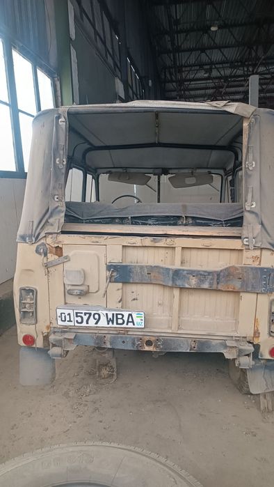 Сотилади: УАЗ автомобили (йўлтанламас)