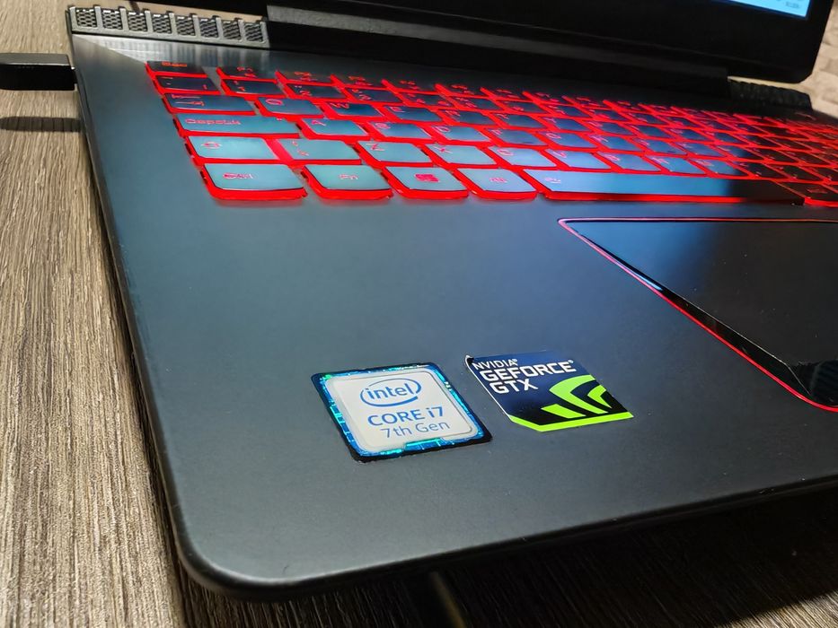 Lenovo Legion Gaming | i7 | GTX 1050 Ti | SSD + 1TB