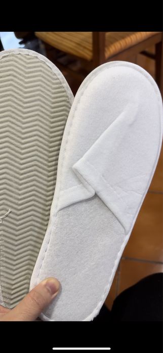 Тапочки одноразовые/плотные/водостойкие