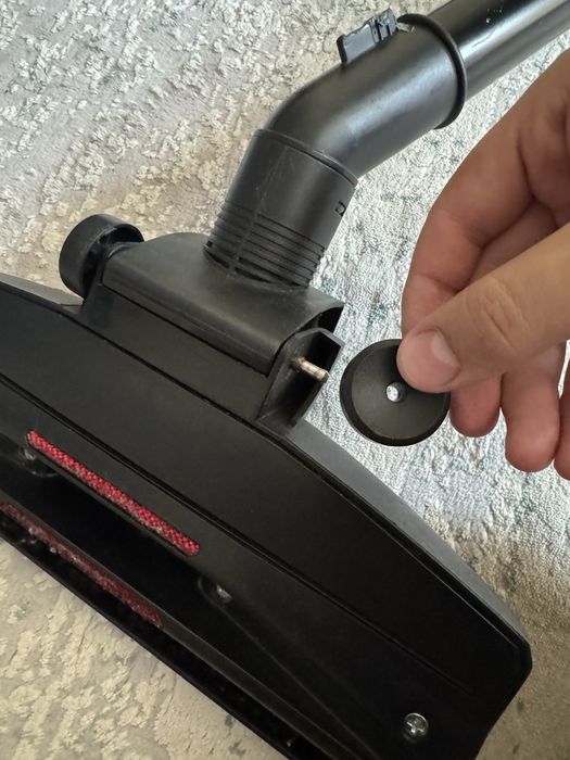 Пылесос: Karcher VC 3 Plus в отличном состоянии