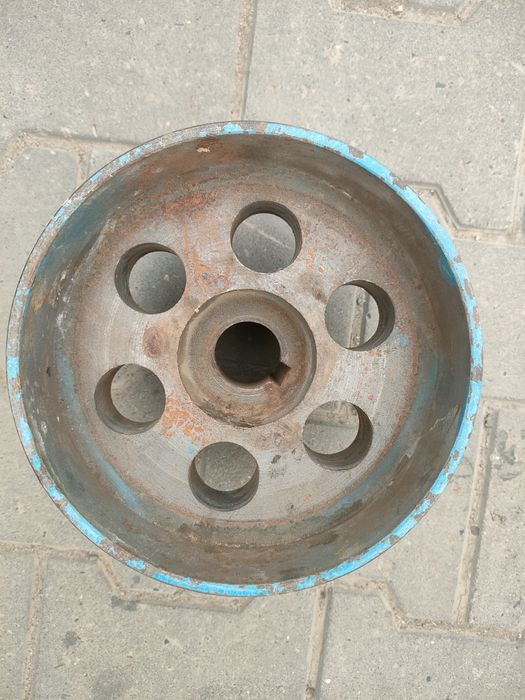 Продам тормозные барабаны