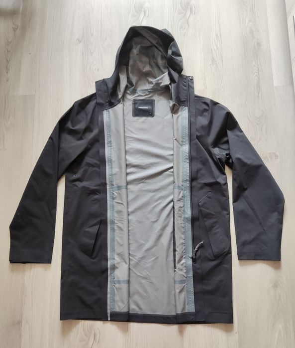 PEAK PERFORMANCE®Cloudburst HIPE®2.5L Shell Coat Men,мъжко яке,мембран