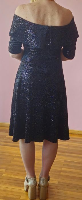 Rochie neagra cu paiete