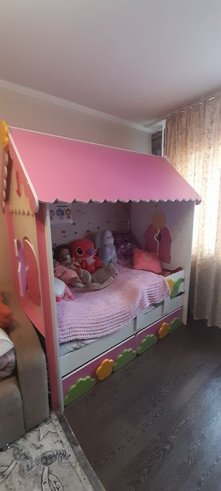 Продам детскую кровать