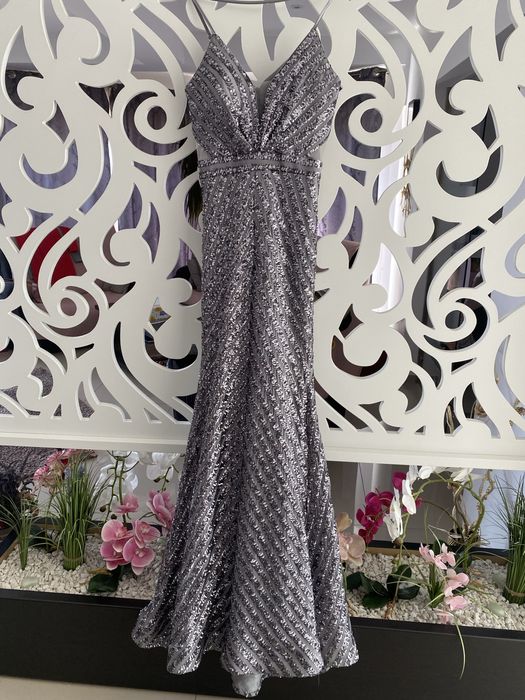 Rochie eleganta de seara, cu paiete argintii