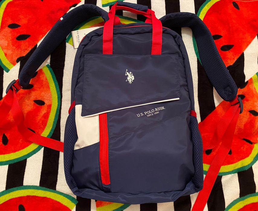 Новое джинсовая куртка