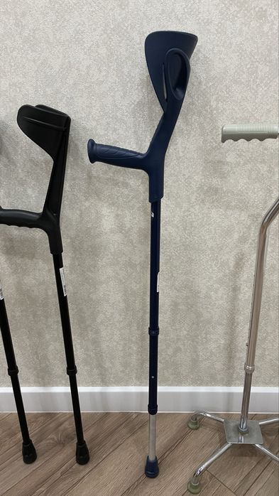 Продам Костыли