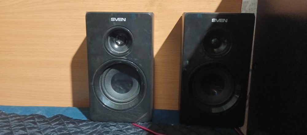 Продам самбуфер Sven