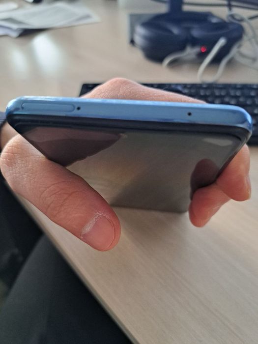 Продам Samsung galaxy A72