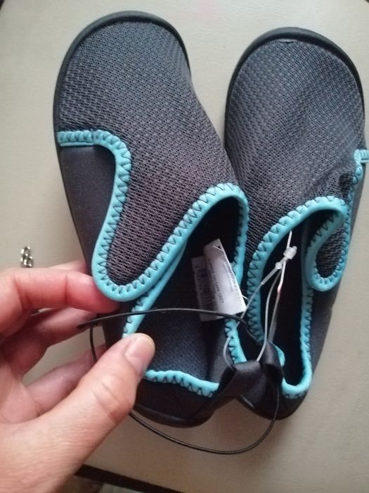 Пантофи НОВИ от Декатлон 31 номер