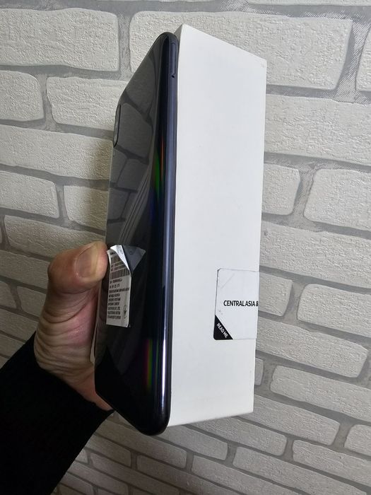 Samsung A 70 6/128 Gb Ideal karobka dok