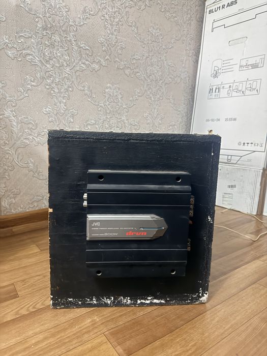Продаётся JBL 1200 Watts