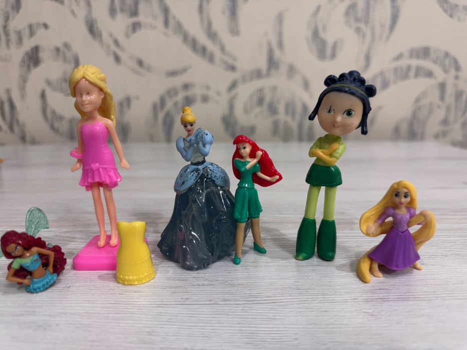 Игрушки от киндер.