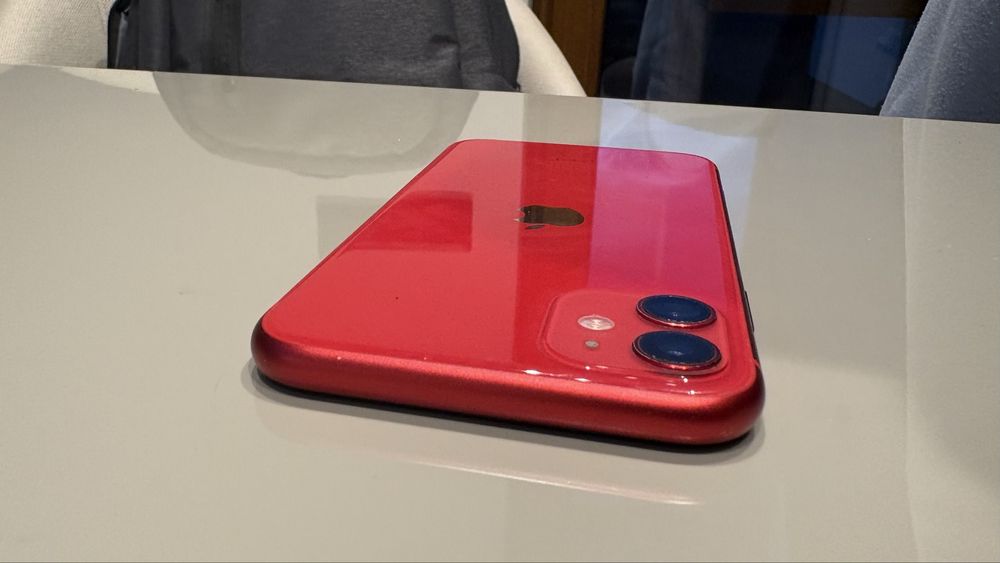 Iphone 11 red червен