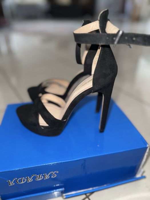 Sandale cu toc 12 cm Zara