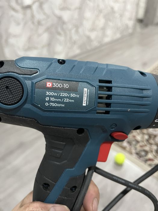 Сетевой шуруповерт