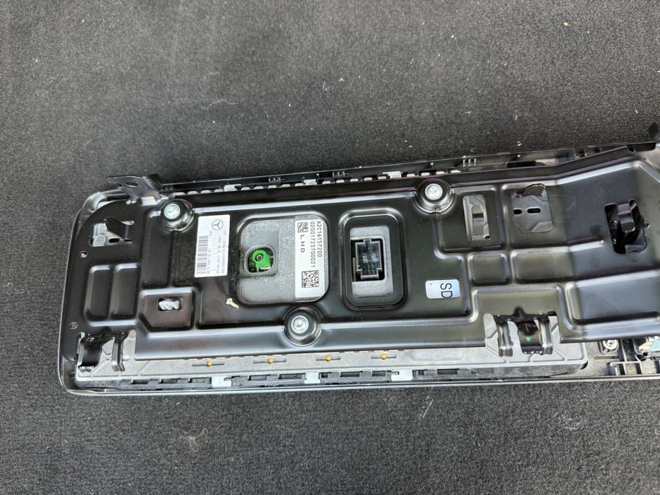 Табло за Mercedes w213