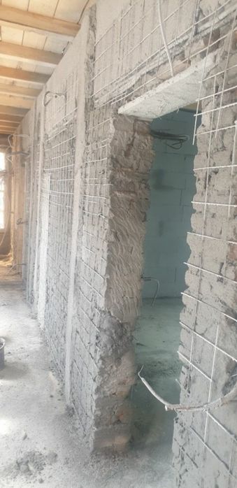 Tencuiala traditionala mecanizata.