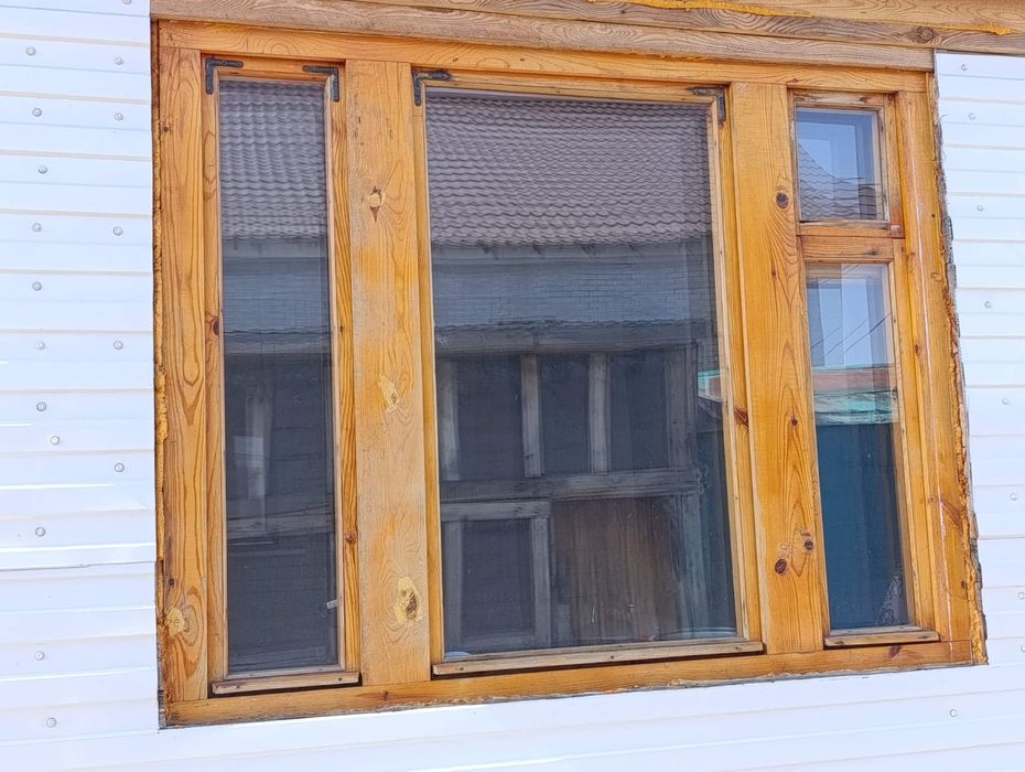 Рамы деревяные с остекленением