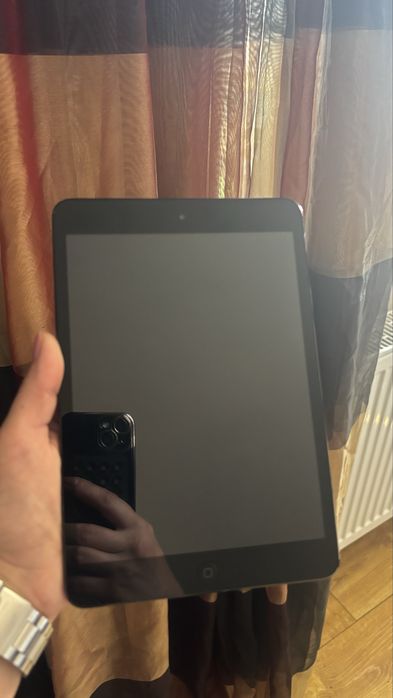 Apple iPad mini A1455 – pentru piese – stare estetică bună