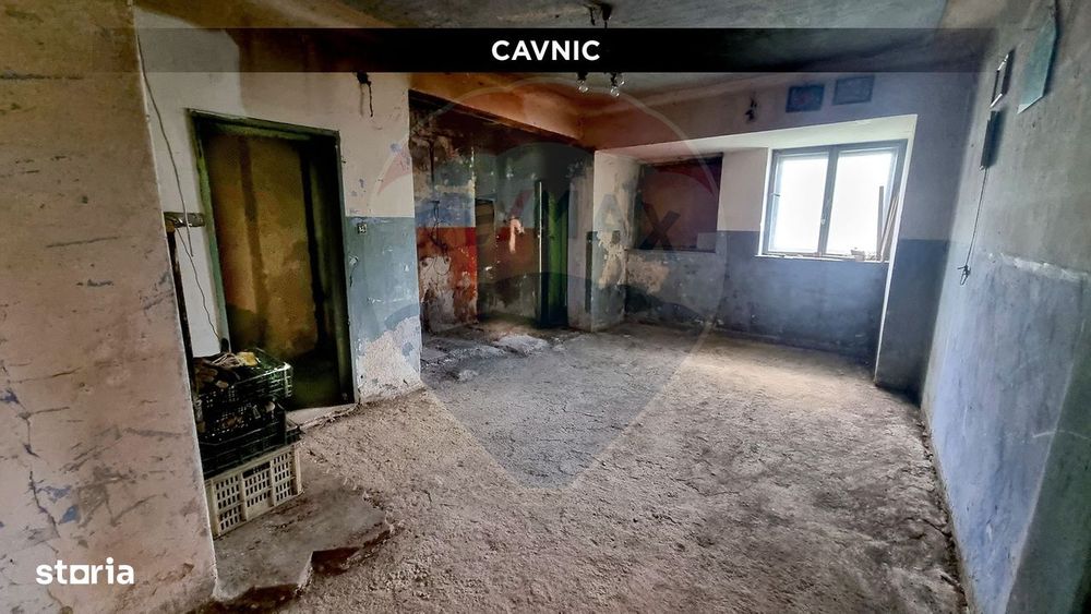 DE VANZARE | Spatiu cu potential comercial | Central Cavnic — fotografia 3