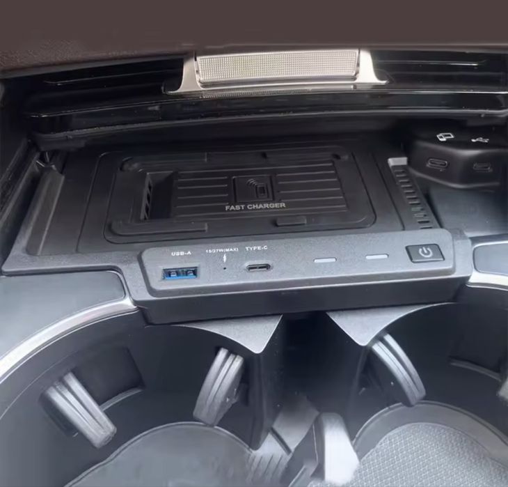 Încărcător wireless auto de 15W pentru Mercedes Benz GLE W167