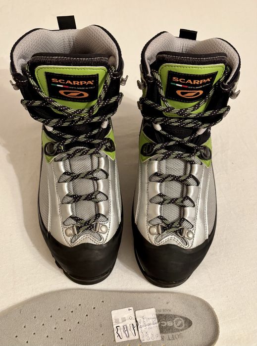 SALEWA номер 48 и Scarpa ном 38,5 туристически обувки, маратонки