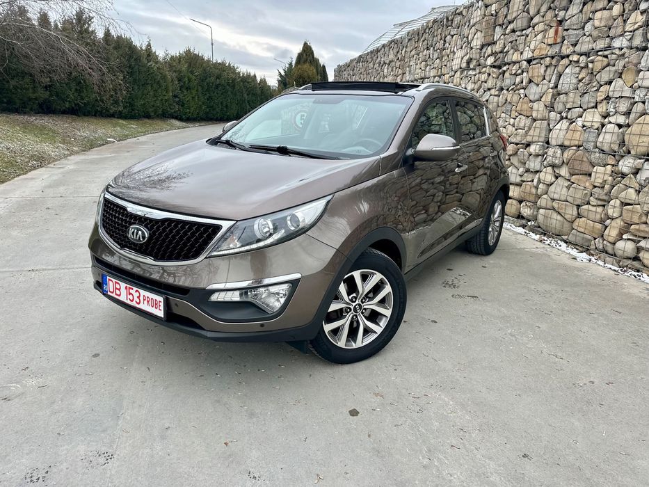 Kia Sportage •GARANȚIE 1AN•2016•FaceLift•Panoramic•Cameră•LED