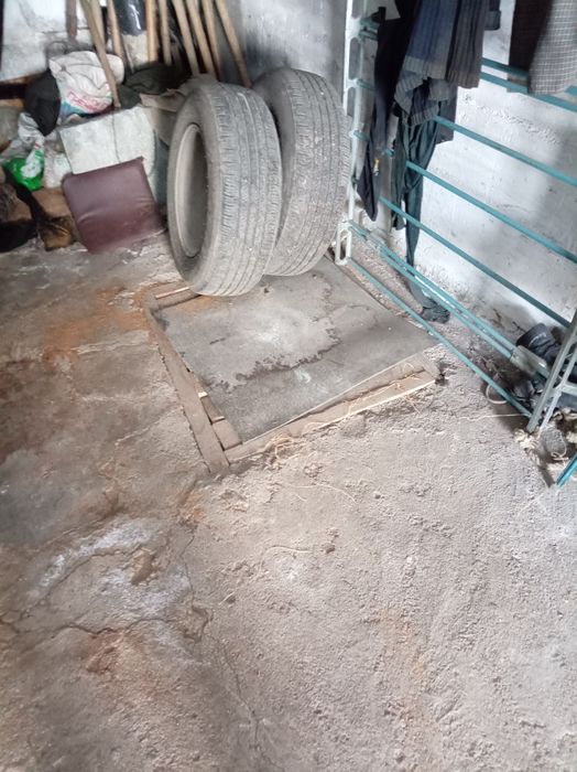 Гараж в районе стоматологии