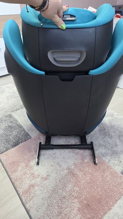 Продавам детско столче CYBEX SOLUTION S2
