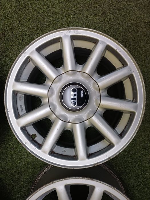 Диски R15 4x108 на Audi.