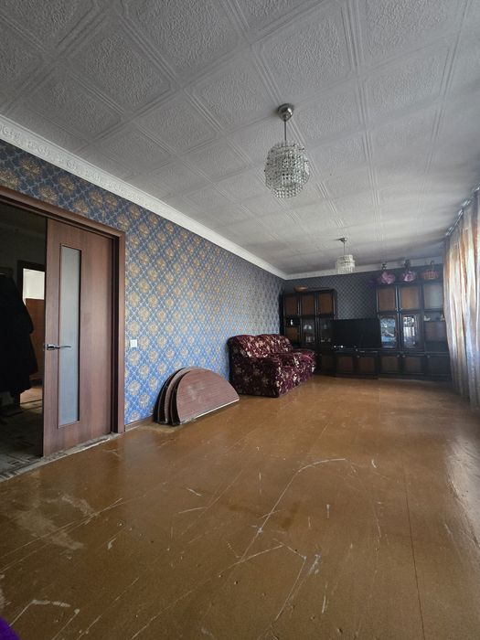 Обмен 1кв Нуржанова 49
