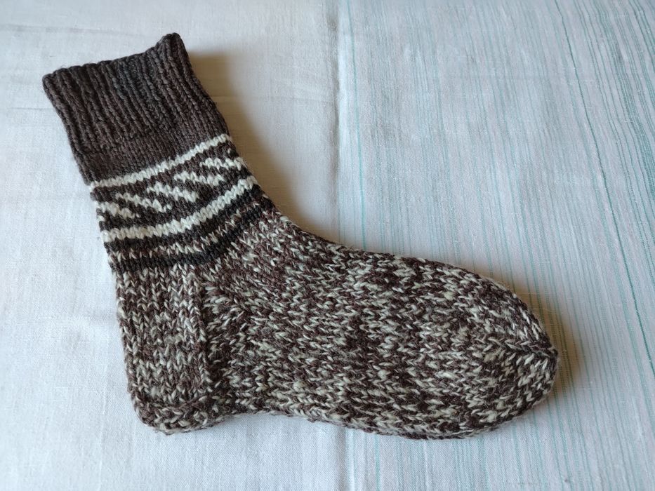 Носки ручной работы