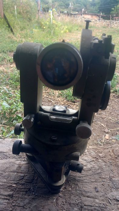 Стара бусола в идеално състояние