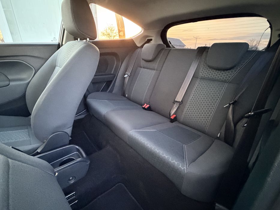 Ford Fiesta 1.25i Titanium/Climatronic/Posibilitate rate/Garantie