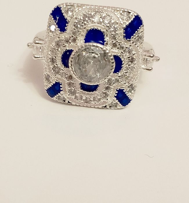 Королевское кольцо, серебро. Новое