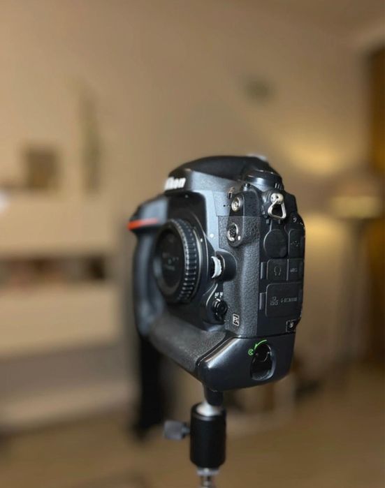 Nikon D4 shutter original