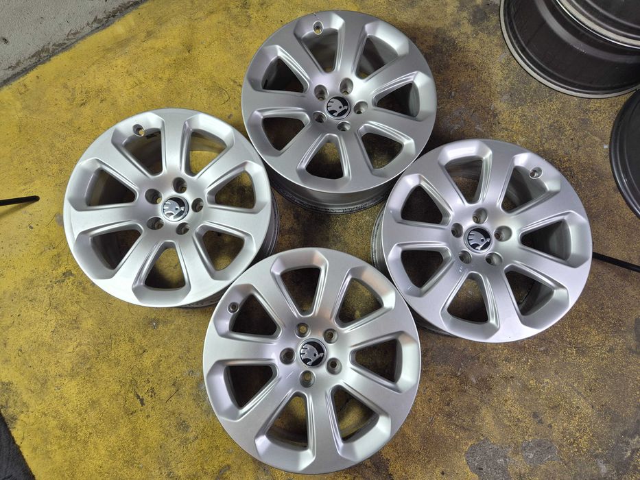 4 Jante Aliaj 5x112 17'' OEM AUDI A3 A4 A5 A6 A7 Q3 Q5 / VW Golf Passat Touran Caddy Tiguan / Skoda Octavia Yeti Karoq Kodiaq !
