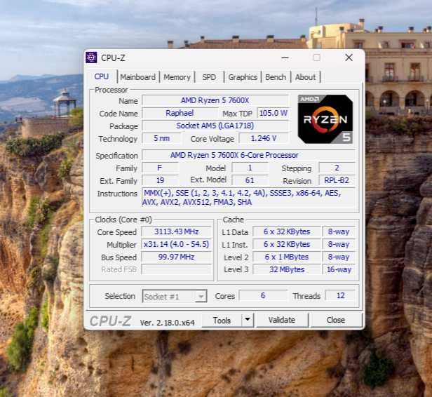 Геймърски компютър | Ryzen 5 7600X | AMD RX 6800 XT | 32 GB DDR5 |2TB|