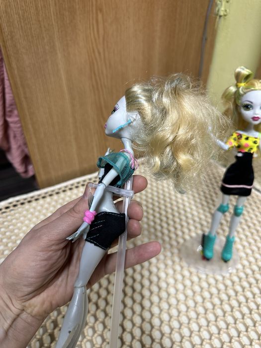 Продам  куклу монстр хай !