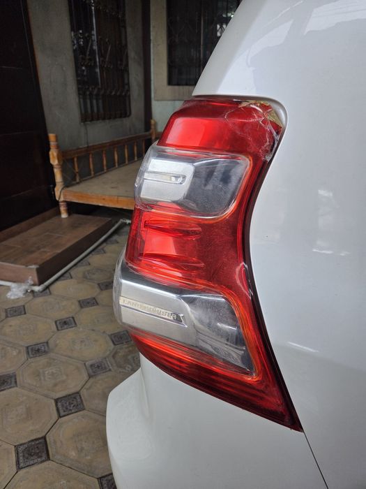 Тайота прадо 150 зад стоп