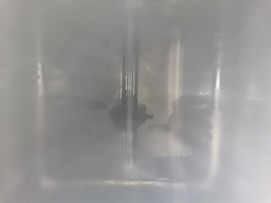 1тон Резервоар/Бидони/цистерни 1000 литра като нови бидон 1 тон