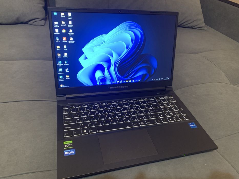 Игравой ноутбук Thenderobot