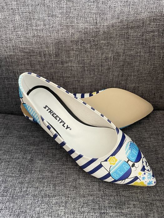 Нови свежи обувки