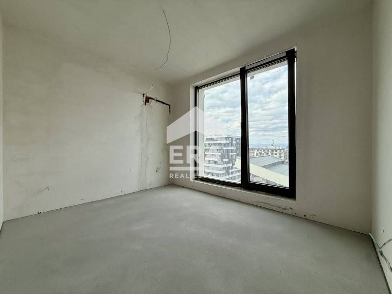 Продава се Тристаен апартамент в София, Кръстова вада - 123 кв.м за 1530 €/кв.м - Снимка #2