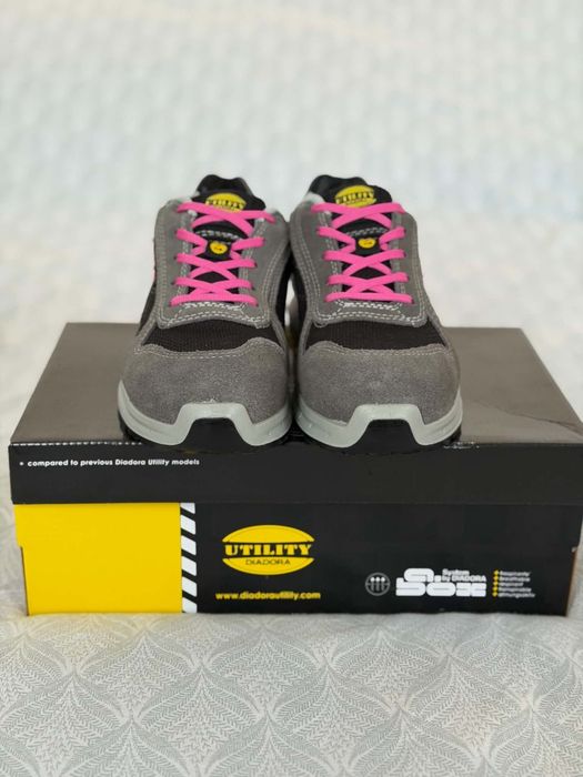 Работни обувки Diadora Utility S1PS ESD – почти нови
Цена: 78 €
