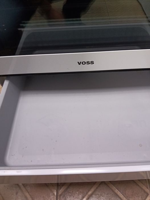 Като нова свободно стояща печка с керамичен плот Voss 2 години Гаранция!