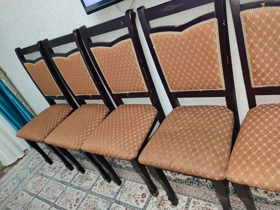 Стулья для гостинной